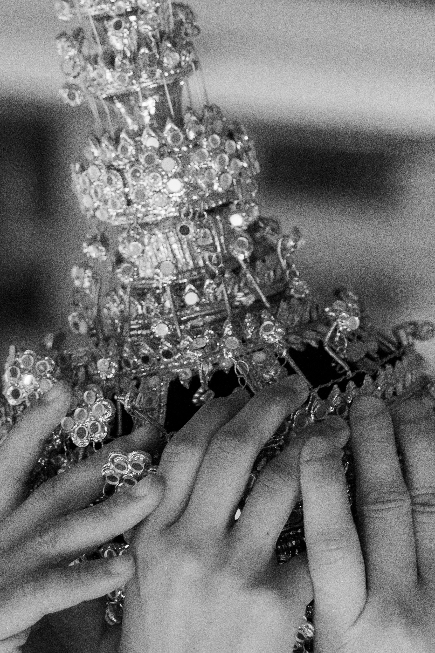 Main image   Thanapol Virulhakul   Comrade, Miracle, Curse © Jiraphat Vinagupta